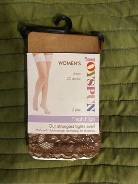 💰5/$10 NWT Joyspun Women's Sheer Thigh Highs - Brown